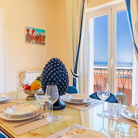 Achilles Апартаменти Джардіні-Наксос